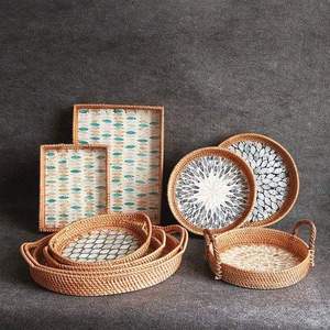 Plateau de service en rotin incrusté de nacre, artisanal et de haute qualité, design unique d'Inde, nouveau produit en bois - Product Image 2