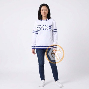 Sweat-shirt à col rond pour femmes de la sororité Zeta Phi Beta, brodé sur mesure, collection Hiver-Automne, vente en gros Greek Treasures - Product Image 4