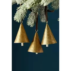 Campana Colgante Navideña Metálica Clásica, Adorno Navideño Decorativo para Árbol, Puerta, Ventana, Chimenea, Decoración Festiva para el Hogar - Product Image 4