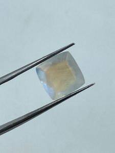 <b>Rainbow</b> Moonstone Cabochon Faceted Oval Cut Natural Gemstone 4.62Cts 10.50x10.50MM - Product Image 5
