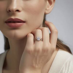 แหวนหมั้นเพชรโมอิสซาไนต์ Shama Gems and Jewels ตัวเรือนเงินแท้ 925 รูปทรงวงรี ประดับเพชรแบบหนามเตย เครื่องประดับหรูหราโดดเด่น - Product Image 5