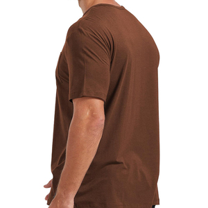 T-shirt de sport pour homme à prix de gros, séchage rapide, coupe ajustée, haut de course léger, vêtement athlétique personnalisé, tee-shirt de sport sans couture - Product Image 4