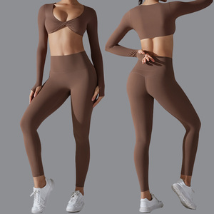 ชุดโยคะฟิตเนสคุณภาพสูงสำหรับผู้หญิง เสื้อกีฬาระบายอากาศได้ดีและน้ำหนักเบา กางเกงเลกกิ้งยืดหยุ่นสูงสำหรับใส่เล่นโยคะที่ยิมหรือในชีวิตประจำวัน - Product Image 2