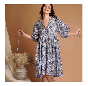 Robe Courte Ample à Imprimé Floral pour Femme, 100% Coton Écologique et Respirant, Idéale pour les Fêtes et les Vacances d'Été (Vente en Gros) - Product Image 1