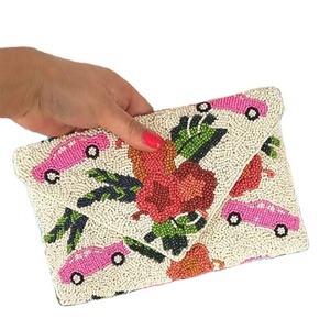 Sac à main de soirée en perles de luxe pour mariages, fêtes et occasions festives, fabricants en gros d'Inde, idéal pour les acheteurs en gros mondiaux - Product Image 1