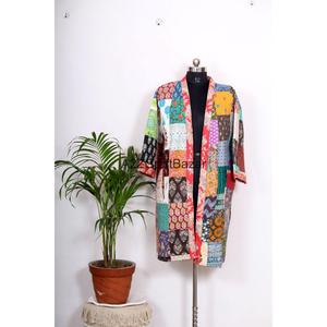 Kimono de algodón 100% puro para mujer, con estampado floral de lujo, mangas tres cuartos, tela suave y transpirable para el invierno. - Product Image 1