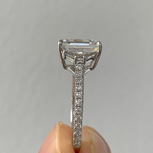 Offre spéciale Bague en diamant Moissanite émeraude 3 carats or blanc 18 carats bijoux originaux usine de placage de rhodium noir - Product Image 5