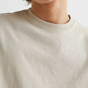 Custom Men's Oversized Streetwear Tshirt <b>Thick</b> 100% Cotton Drop Shoulder <b>T</b>-<b>shirts</b> 250gsm Plus Size Heavyweight <b>T</b> <b>Shirt</b> For Men - Product Image 4