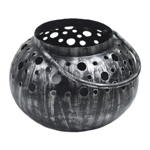 Pot à bougie en fer poli avec support pour bougies chauffe-plat et bougies, idéal pour la décoration de villas, dîners, mariages et maisons - Vente en gros - Product Image 6