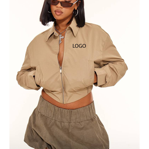 Blouson universitaire pour femme de haute qualité, avec logo imprimé en relief, OEM, style crop top de baseball, léger, imperméable, sexy, streetwear - Product Image 1