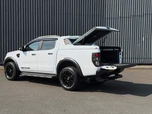 Pick-up double cabine d'aventure 2024 d'occasion, style Wildtrak, transmission automatique, transmission intégrale - Product Image 3