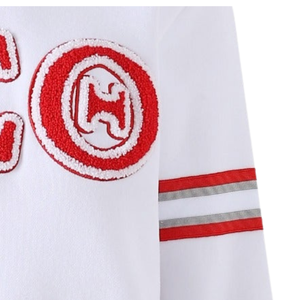 Sweat-shirt personnalisé DST Sorority pour femme, avec patch en chenille, poche avant, col rond côtelé, style grec d'hiver. - Product Image 4