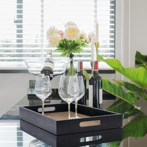 Bandeja de Madera para Servir con Asas, Bandeja Decorativa Rectangular de Madera para el Hogar, para Desayuno, Cena, Bebidas, Cocina - Product Image 1