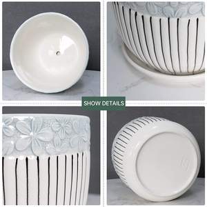 Pot de fleurs en céramique avec une texture lisse et vernie et une forme élégante. Pot de fleurs décoratif en céramique pour les intérieurs modernes et classiques. - Product Image 3