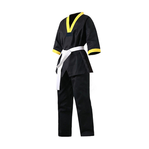 Ensemble d'uniformes de Taekwondo durables pour adultes, uniforme de karaté et de Taekwondo de haute qualité pour adultes, prix compétitif - Product Image 1