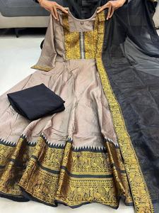 Conjunto Anarkali de Kurti, Pantalón y Dupatta de Seda Banarasi con Corte Acampanado - Estilo Moderno para Fiestas, Elegancia Lujosa para Todas las Temporadas - Product Image 6