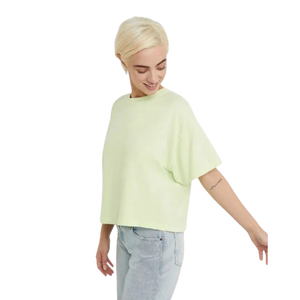 เสื้อครอปทรงบ็อกซี่แขนสั้นสำหรับผู้หญิง กำลังฮิต ใส่สบายๆ สไตล์ลำลอง เหมาะกับหน้าร้อน เนื้อผ้าเบาสบาย แฟชั่นทันสมัย รับผลิตแบบ OEM ODM ขายส่ง - Product Image 1