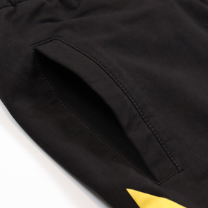 Shorts de sport pour femmes, shorts de sport personnalisés en polyester, shorts à volants personnalisés pour femmes - Product Image 3
