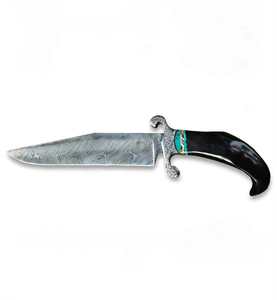 Herramienta Utilitaria de Campo para Exteriores de Acero de Damasco Hecha a Mano con Grabado de Doble Protección y Separador de Cuerno Negro y Turquesa - Product Image 1