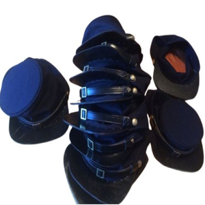 Gorra de Forja Azul Sólida Ajustable para Adulto, Estilo Uniforme de Fiesta, con Visera Negra y Detalle de Hebilla, Corona Redonda, Reproducción Americana - Product Image 4