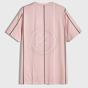 เสื้อยืดคอตตอน 100% สวมใส่สบาย พิมพ์โลโก้ตามสั่ง ดีไซน์โดดเด่น ทรงหลวม เสื้อยืดฤดูร้อนสำหรับผู้ชาย ดีไซน์สวย MOQ ต่ำ - Product Image 2