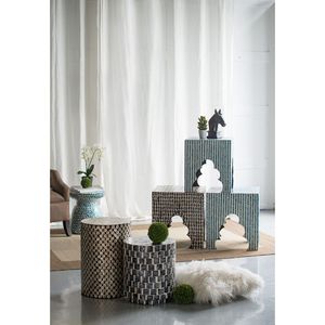 เก้าอี้ทรงกระบอก D14x20 รุ่น Capiz สีดำ/ทอง โต๊ะข้าง โต๊ะคอนโซล - Product Image 5