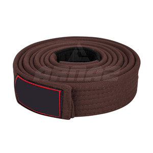 Ceinture de judo durable offrant un ajustement sûr et une qualité supérieure pour une pratique cohérente - Product Image 5