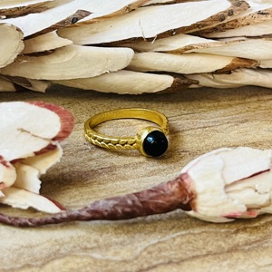 Unique Design Black Onyx <b>Ring</b> 18k Gold Plated Brass minimal <b>Dainty</b> <b>Ring</b> Wheat Texture Wholesale <b>Ring</b> For Women Thine Band <b>Ring</b> - Product Image 5