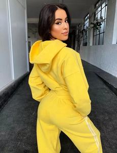 Ensemble de survêtement 2 pièces à manches longues pour femme, haut court d'hiver, à capuche, tenue de sport - Product Image 5