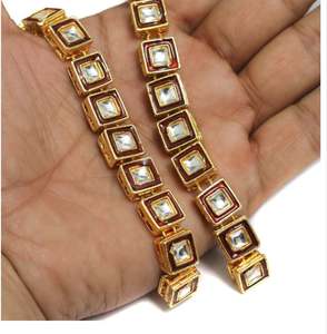 Conector Ovalado de Aleación Chapado en Oro de 18K con Cristales Golden Meena Kaari, Tamaño 11x13mm, Componentes para Joyería y Collares, Venta al por Mayor - Product Image 4