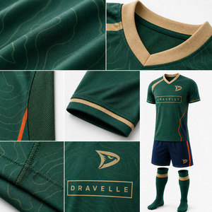 Kit de football personnalisé imprimé en usine OEM : Maillot de football pour homme à col en V et manches courtes |   Tissu technique à séchage rapide avec cordon de serrage - Product Image 4
