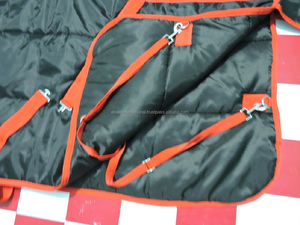 Accessoires d'intérieur durables pour chevaux Tapis d'écurie Tapis lavables Tapis stables respirants à bas prix en Inde - Product Image 3