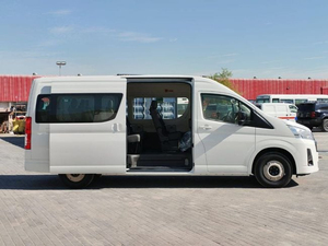 Nuevo Autobús Hi Ace GL 2025, Equipamiento Completo, Techo Alto, Motor Diésel 2.8L, Emisión Euro 6, Volante a la Izquierda, Transmisión Manual, 13 Asientos, Color Blanco, 130 km/h - Product Image 6