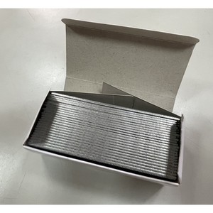 Clavos para clavadora APLUS F35-5000, calibre 18, vástago de 35 mm, cabeza lisa de 10x1.2 mm, galvanizados de 1.9 mm - Product Image 3