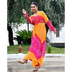 Ensemble de kurta pour femmes décontracté et respirant en tissu chiffon rouge, rose et multicolore, taille XS, avec manches trois-quarts - Product Image 4