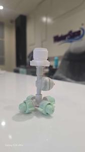 Buse de brumisation à 4 voies, micro-asperseur en plastique, brumisateur réglable, connecteur d'arrosage pour l'irrigation des serres et des jardins - Product Image 2