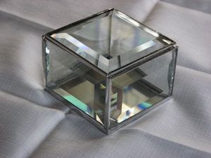 Silver Handmade Customized Beveled Glass Jewelry Boxes With Metal Frame For Jewelry Organizers Metal & Glass Storage Boxes - Product Image 3