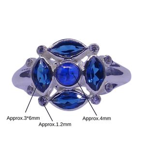 Anillo Clásico de Plata de Ley 925 Chapado en Oro con Gemas de Cianita, Topacio de Londres, Topacio Azul y Topacio Blanco para Bodas - Product Image 1