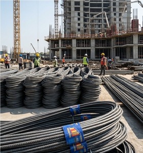 Barres d'armature en acier nervuré laminé à froid les plus vendues pour un renforcement durable du béton dans les infrastructures de construction, disponibles à la vente - Product Image 4