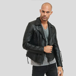 Chaqueta de Motociclista Personalizada para Hombre, de Cuero Genuino Negro, con Hombros y Mangas Acolchados, con Cierre - Product Image 1