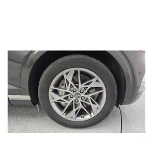 Genesis GV70 2024 2.5T Essence AWD 23 332 km Automatique Sièges en Cuir Volant à Gauche Caméra Arrière - Product Image 5