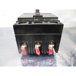 Interruptor de Circuito General Electric TEC36030 de 3 Polos - Equipo y Piezas de Semiconductores de Confianza de Marca Global - Product Image 5
