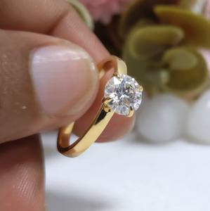 Anillo Solitario de Oro Amarillo de 14K con Engaste de Garras, Moissanita de 1 Quilate, Anillo de Compromiso y Boda de Lujo Cristiano para Mujer, Aniversario - Product Image 1