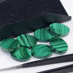 พลอยมาลาไคต์ทรงรีธรรมชาติแบบแบนสีเขียว - Product Image 1