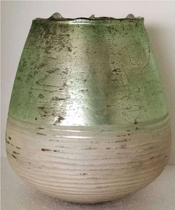 Jarrón de Flores de Aluminio Sólido de Primera Calidad con Acabado Plateado Brillante y Diseño Hecho a Mano - Product Image 6