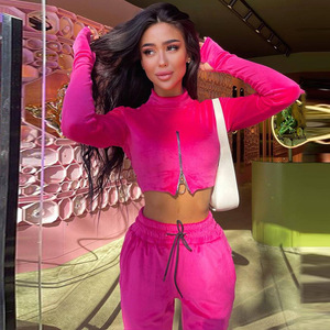 Ensemble de survêtement décontracté deux pièces en molleton respirant et écologique avec logo personnalisé brodé, sweat-shirt zippé et short pour homme, collection 2026 - Product Image 1