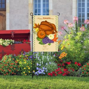 Supporto per Bandiera da Giardino in Ferro Battuto Resistente alle Intemperie 11.8x17.7in, Porta Bandiera e Striscione per Feste, Supporto in Ferro Rivestito per Uso Esterno - Product Image 6