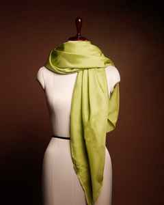 Chal de seda viscosa personalizado hecho a mano con diseño de impresión digital directamente de la India-para exportadores de fabricación de temporada de primavera - Product Image 1