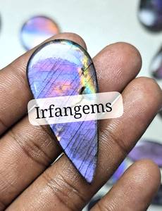 Labradorite naturelle de haute qualité, couleur feu violet, taille ovale, 20-40 mm, Irfan Gems Rajasthan, labradorite chatoyante, cabochon pour bijoux - Product Image 5