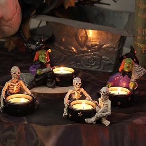 Supporto per Scheletro di Strega in Resina Fatto a Mano per Decorazioni a Tema Halloween - Product Image 3